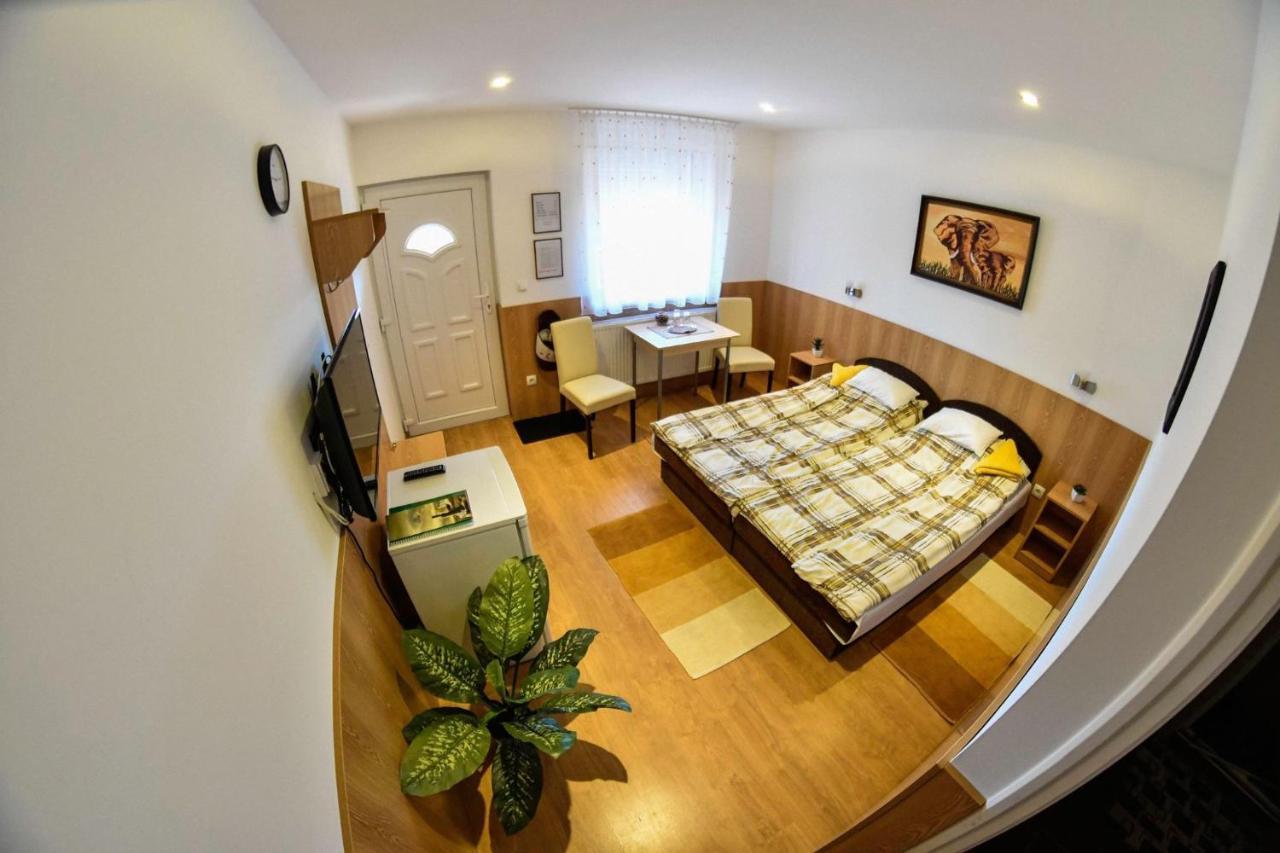 Fenyves Csárda Vendégház Nyiradony-Tamasipuszta Extérieur photo